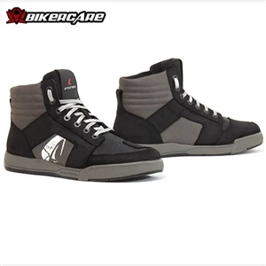 GIÀY MOTO CHỐNG NƯỚC FORMA GROUND DRY - BLACK/GREY